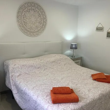 Tomo * Πουέρτο Ντελ Κάρμεν